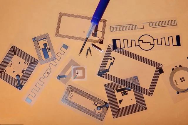 教你如何快速了解RFID電子標(biāo)簽技術(shù)有哪些特點？